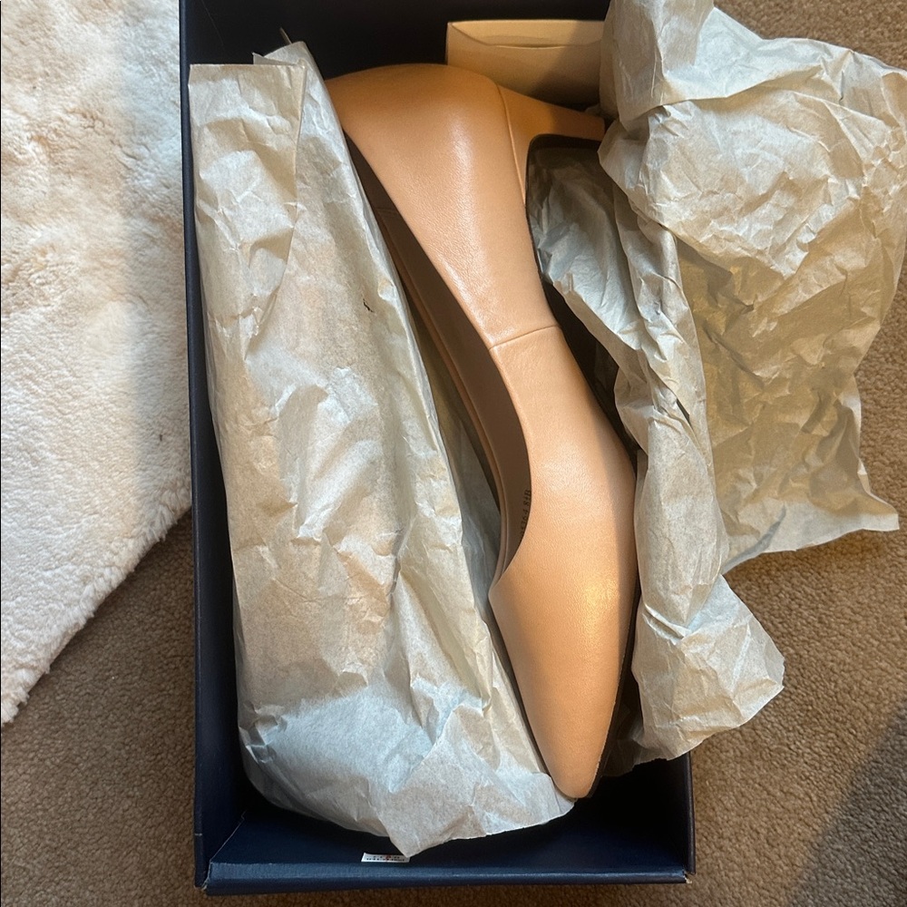 Cole Haan Beige Pumps